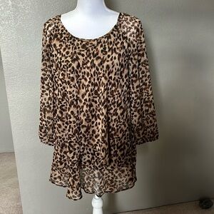 Roz & Ali Women’s Blouse, scoop neck, fully lined, size XL, animal print, tan